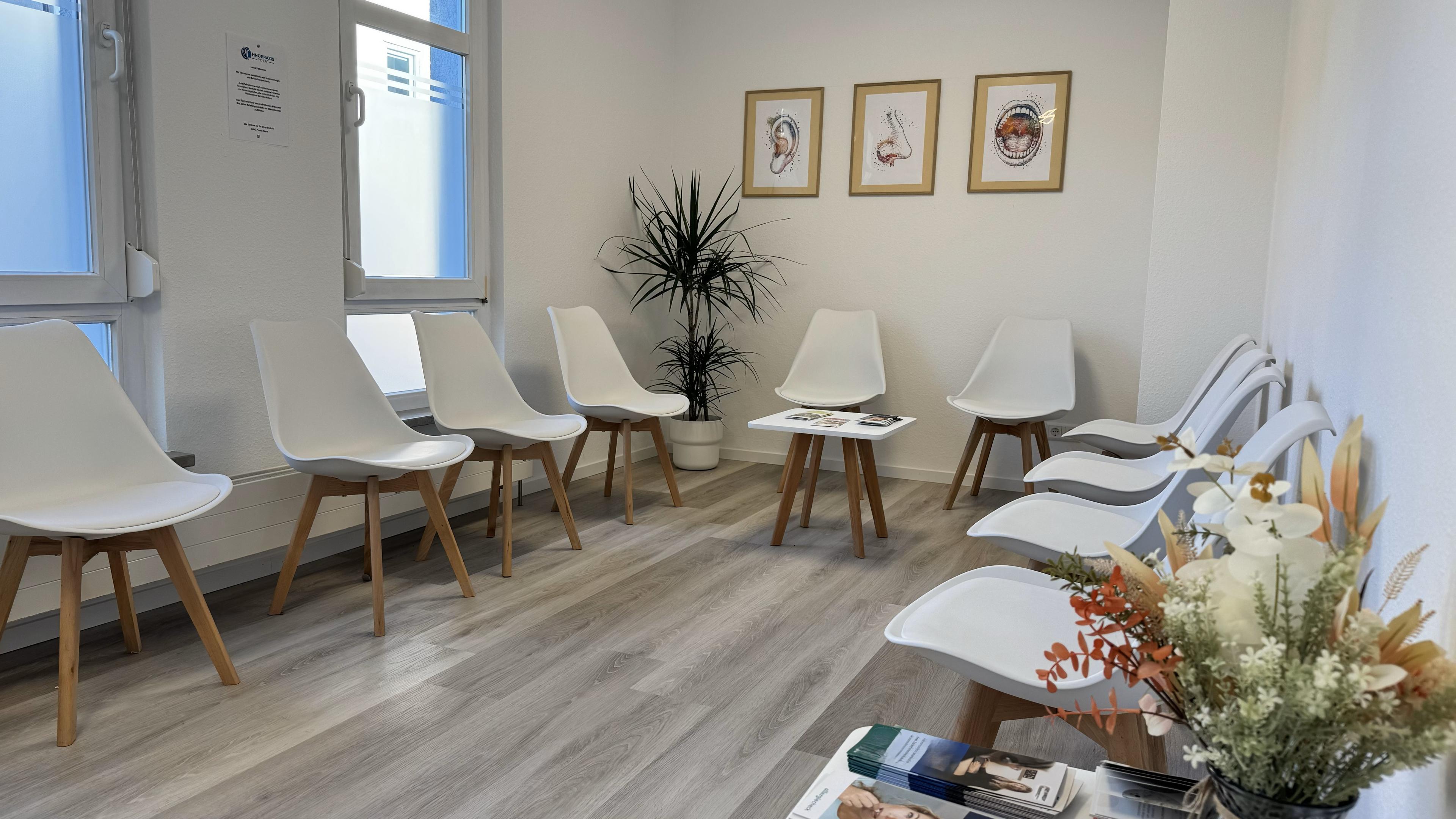 Wartezimmer-Bild